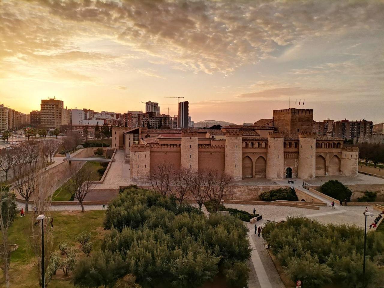 شقة سرقسطة  في La Balconada De La Aljaferia Con Parking Privado المظهر الخارجي الصورة